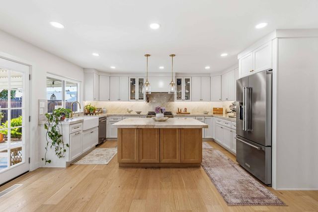 3315 Midas Ave, Rocklin, CA 95677
