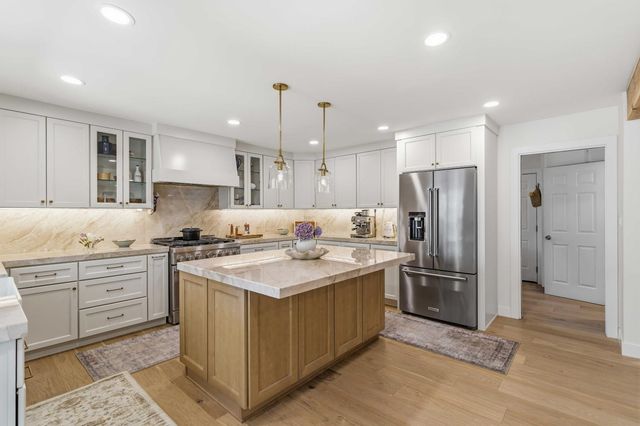 3315 Midas Ave, Rocklin, CA 95677