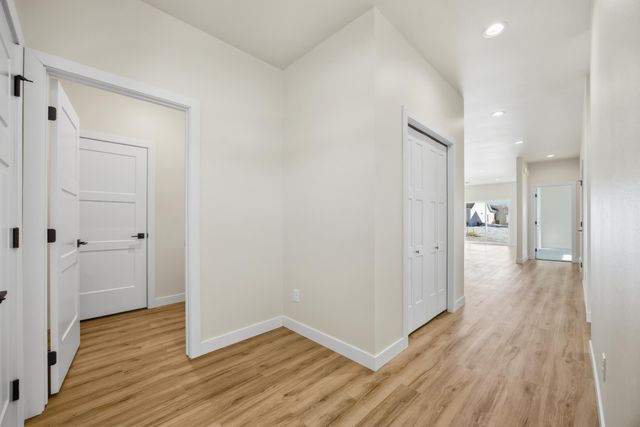 3740 33rd Street S, Moorhead, MN 56560