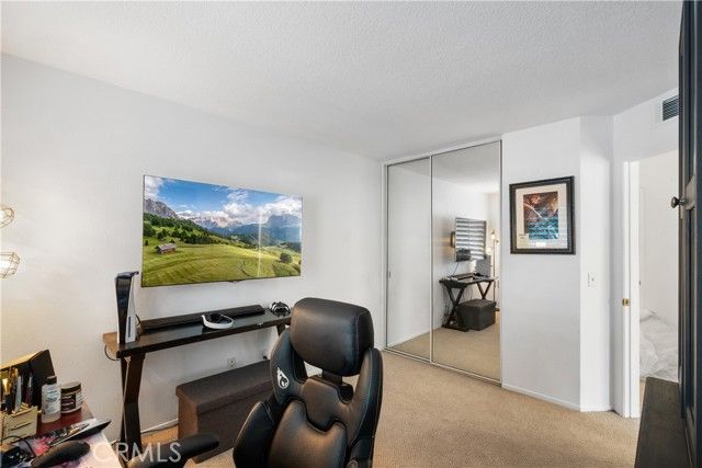 686 Azure 2, Corona, CA 92879