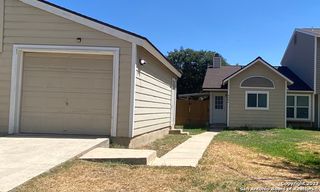 8406 FOREST RIDGE DR, San Antonio, TX 78239