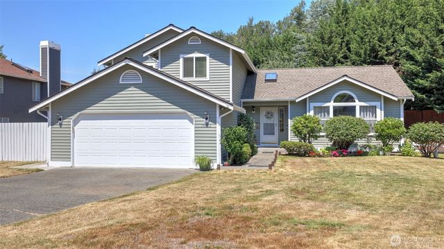 15532 156th Court SE, Renton, WA 98058