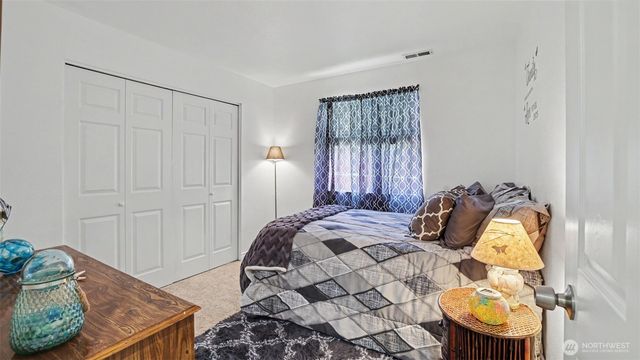 15532 156th Court SE, Renton, WA 98058