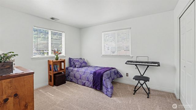 15532 156th Court SE, Renton, WA 98058