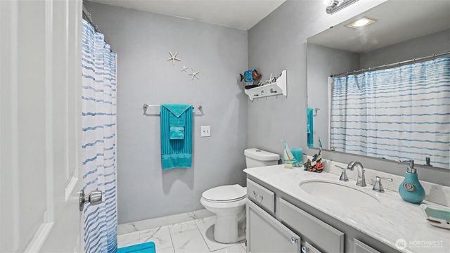 15532 156th Court SE, Renton, WA 98058