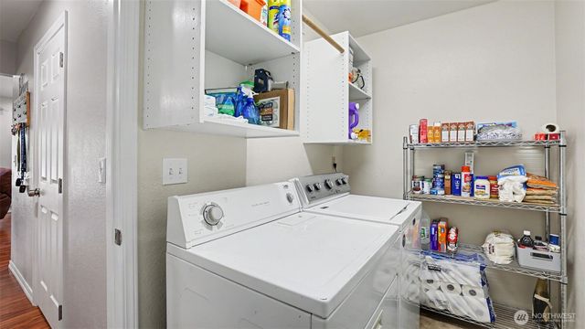 15532 156th Court SE, Renton, WA 98058