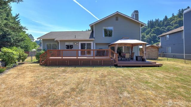 15532 156th Court SE, Renton, WA 98058