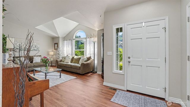 15532 156th Court SE, Renton, WA 98058
