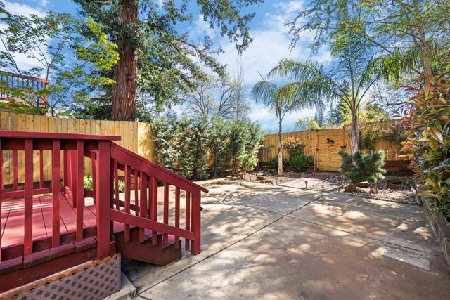 2841 Hotchkiss Ct, Cameron Park, CA 95682