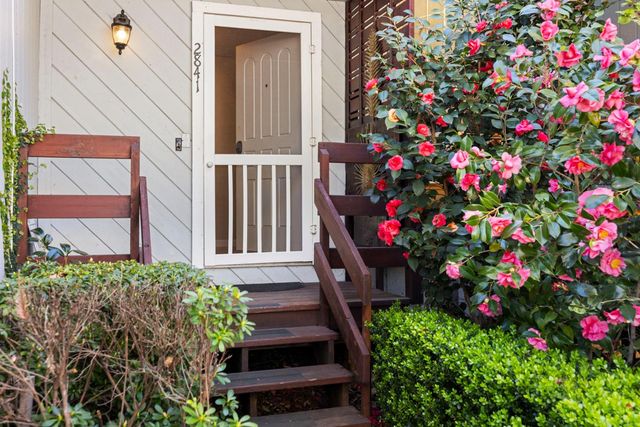 2841 Hotchkiss Ct, Cameron Park, CA 95682