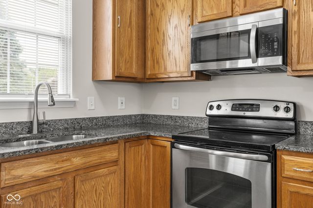 6551 E Daisy Hill Court, Camby, IN 46113