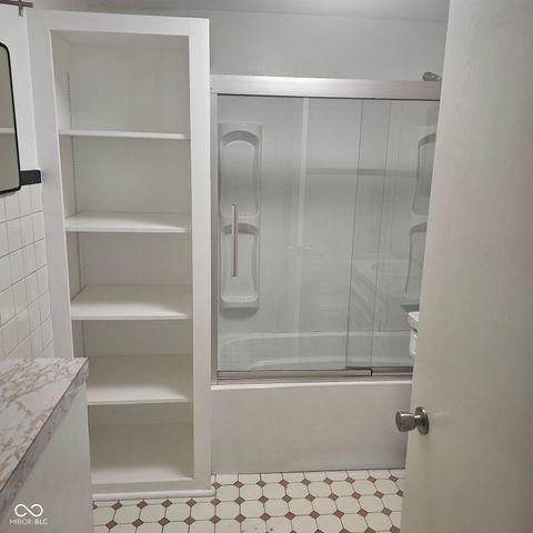 2411 E 5th Street, Anderson, IN 46012