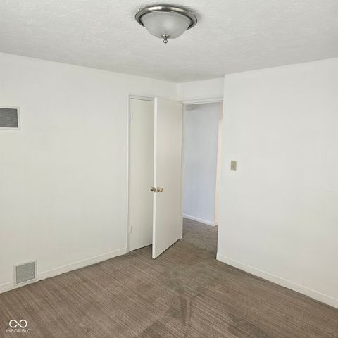 2411 E 5th Street, Anderson, IN 46012
