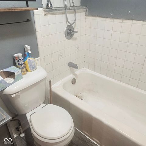 2411 E 5th Street, Anderson, IN 46012