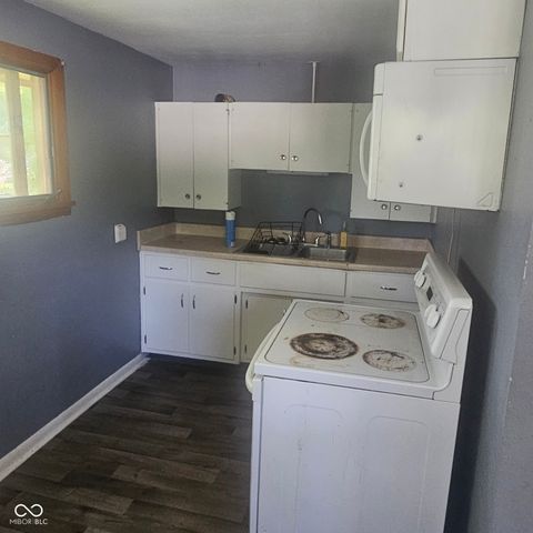 2411 E 5th Street, Anderson, IN 46012