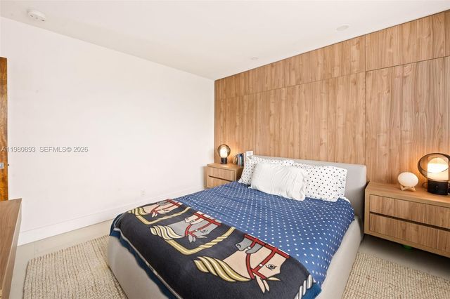 865 W 47th Street, Miami Beach, FL 33140