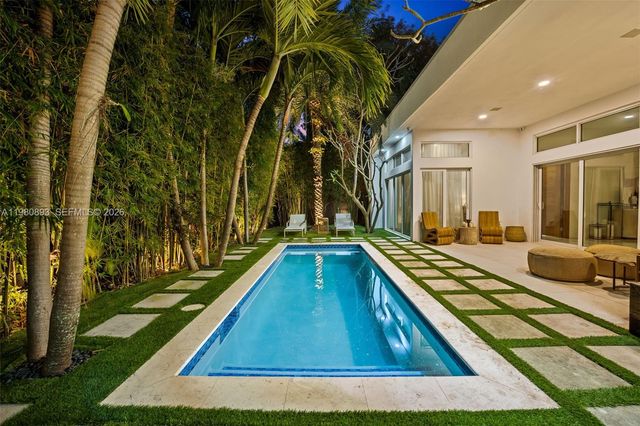 865 W 47th Street, Miami Beach, FL 33140