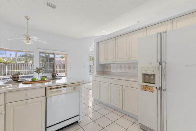 277 WELLINGTON DRIVE, Palm Coast, FL 32164