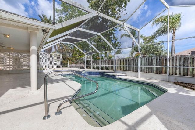 277 WELLINGTON DRIVE, Palm Coast, FL 32164