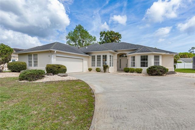 277 WELLINGTON DRIVE, Palm Coast, FL 32164