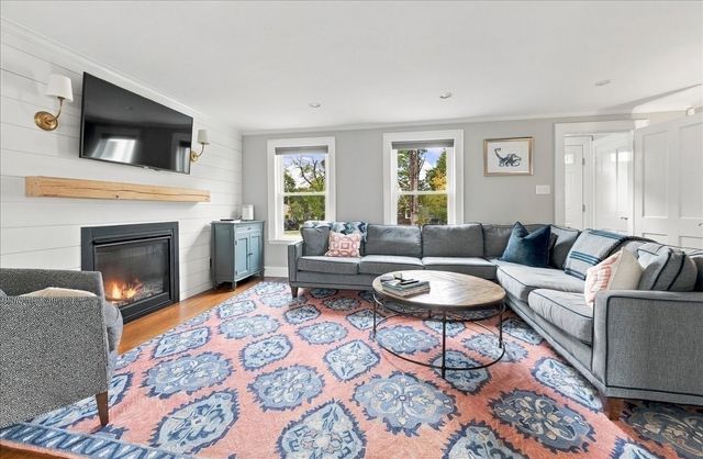 14 Colby Road, Hingham, MA 02043