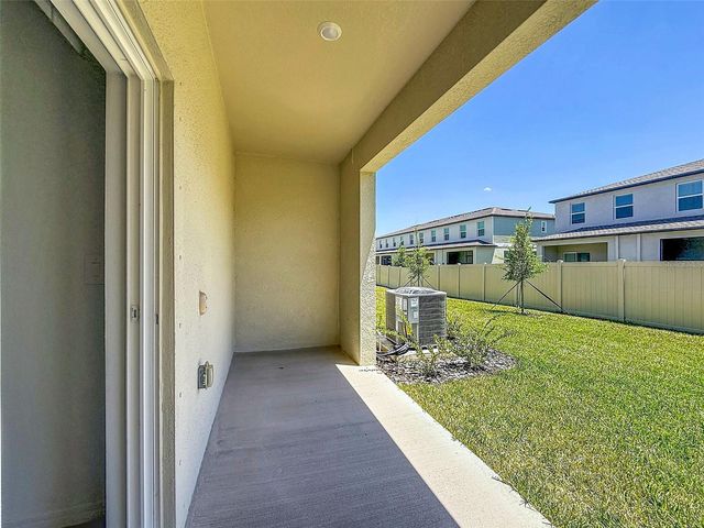 2671 BUTTERCUP LUCINE LANE, Ruskin, FL 33570