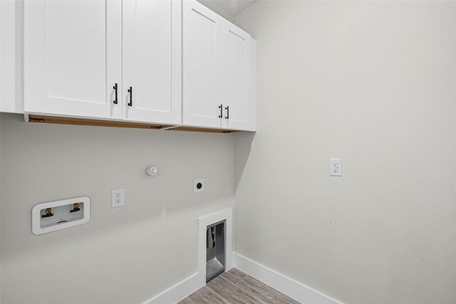 2714 Steepleridge Circle, Granbury, TX 76048