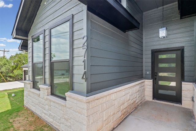 2714 Steepleridge Circle, Granbury, TX 76048