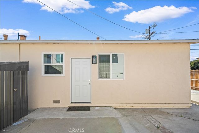 2057 N Eastern, Los Angeles, CA 90032