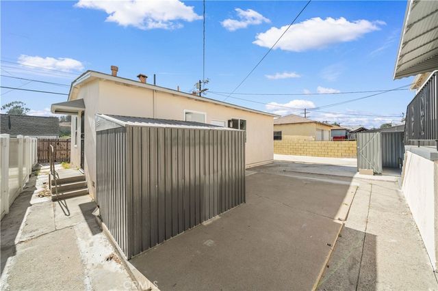2057 N Eastern, Los Angeles, CA 90032