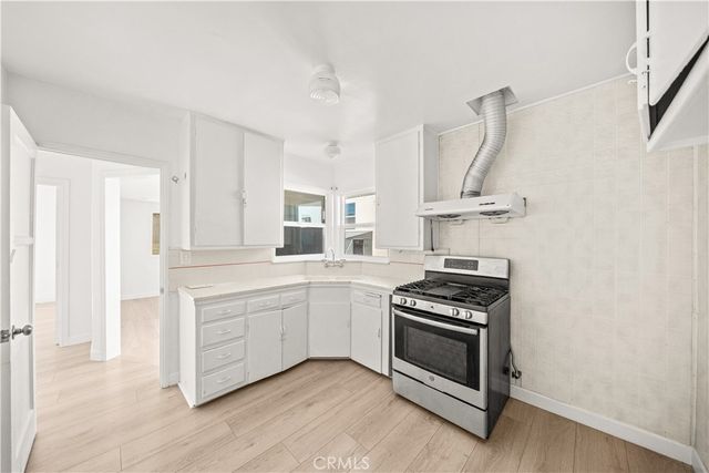 2057 N Eastern, Los Angeles, CA 90032