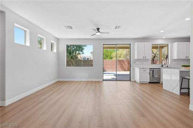 3440 Bella Viera Court, Las Vegas, NV 89141