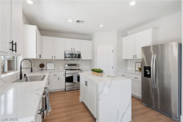 3440 Bella Viera Court, Las Vegas, NV 89141
