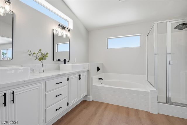 3440 Bella Viera Court, Las Vegas, NV 89141