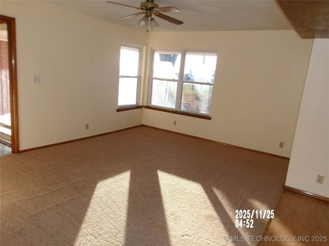 2130 N Osage Avenue, Dewey, OK 74029