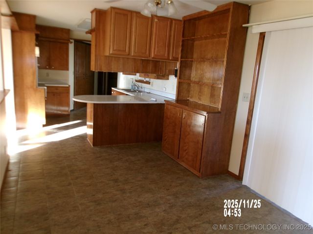 2130 N Osage Avenue, Dewey, OK 74029