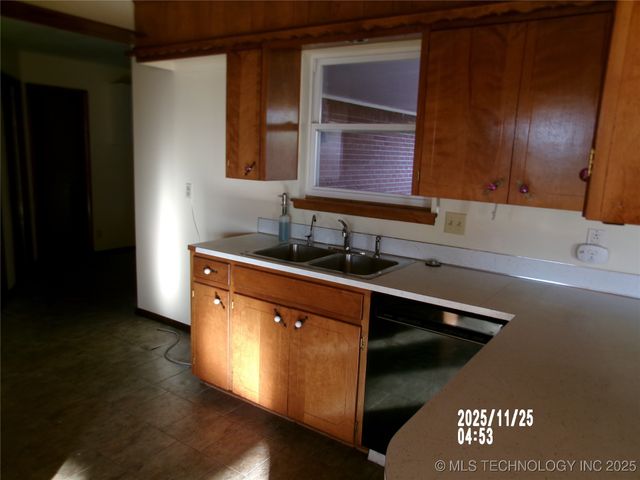 2130 N Osage Avenue, Dewey, OK 74029