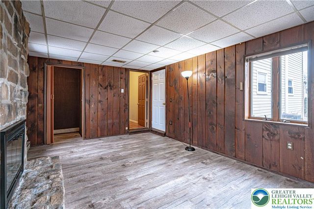 282 Poplar Street, Catasauqua Boro, PA 18032