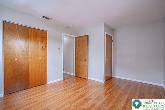 282 Poplar Street, Catasauqua Boro, PA 18032