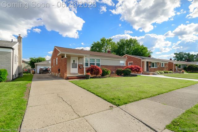 33115 Anita Drive, Westland, MI 48185