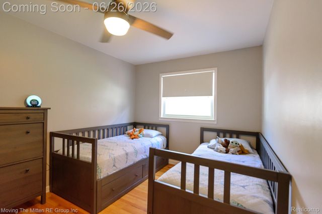 33115 Anita Drive, Westland, MI 48185