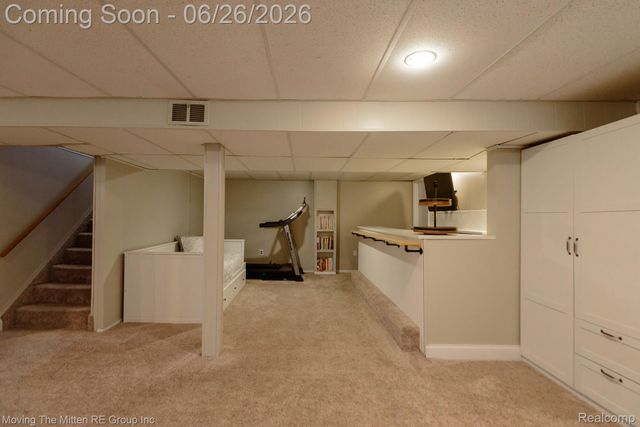 33115 Anita Drive, Westland, MI 48185