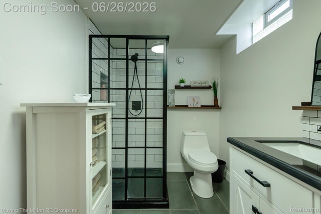 33115 Anita Drive, Westland, MI 48185