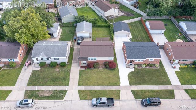 33115 Anita Drive, Westland, MI 48185