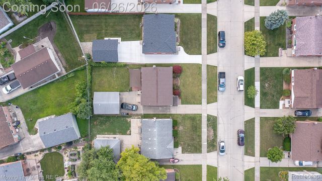 33115 Anita Drive, Westland, MI 48185