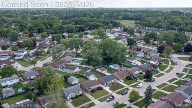 33115 Anita Drive, Westland, MI 48185