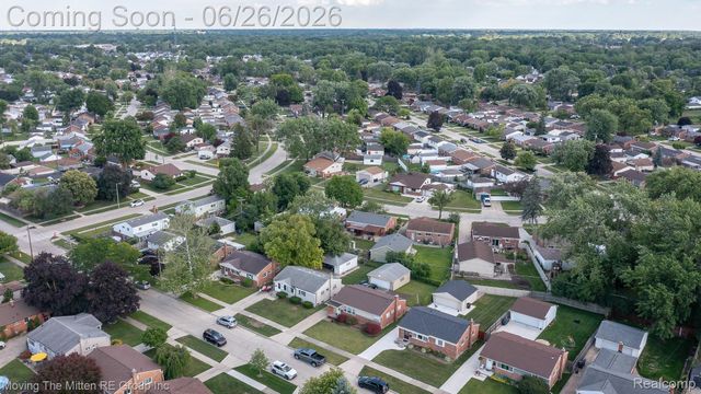 33115 Anita Drive, Westland, MI 48185