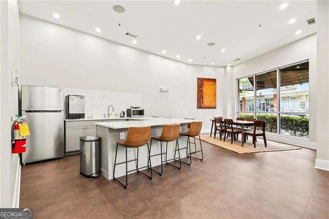 870 Inman Village Parkway NE 326, Atlanta, GA 30307