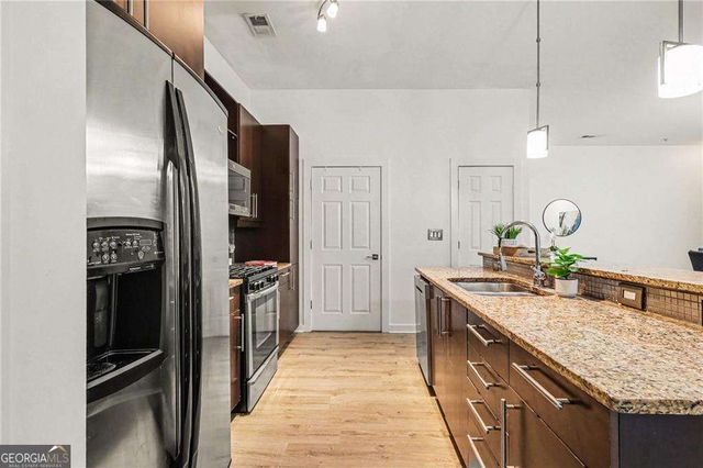 870 Inman Village Parkway NE 326, Atlanta, GA 30307