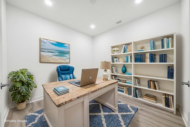 8912 Parrot Place, Panama City Beach, FL 32413